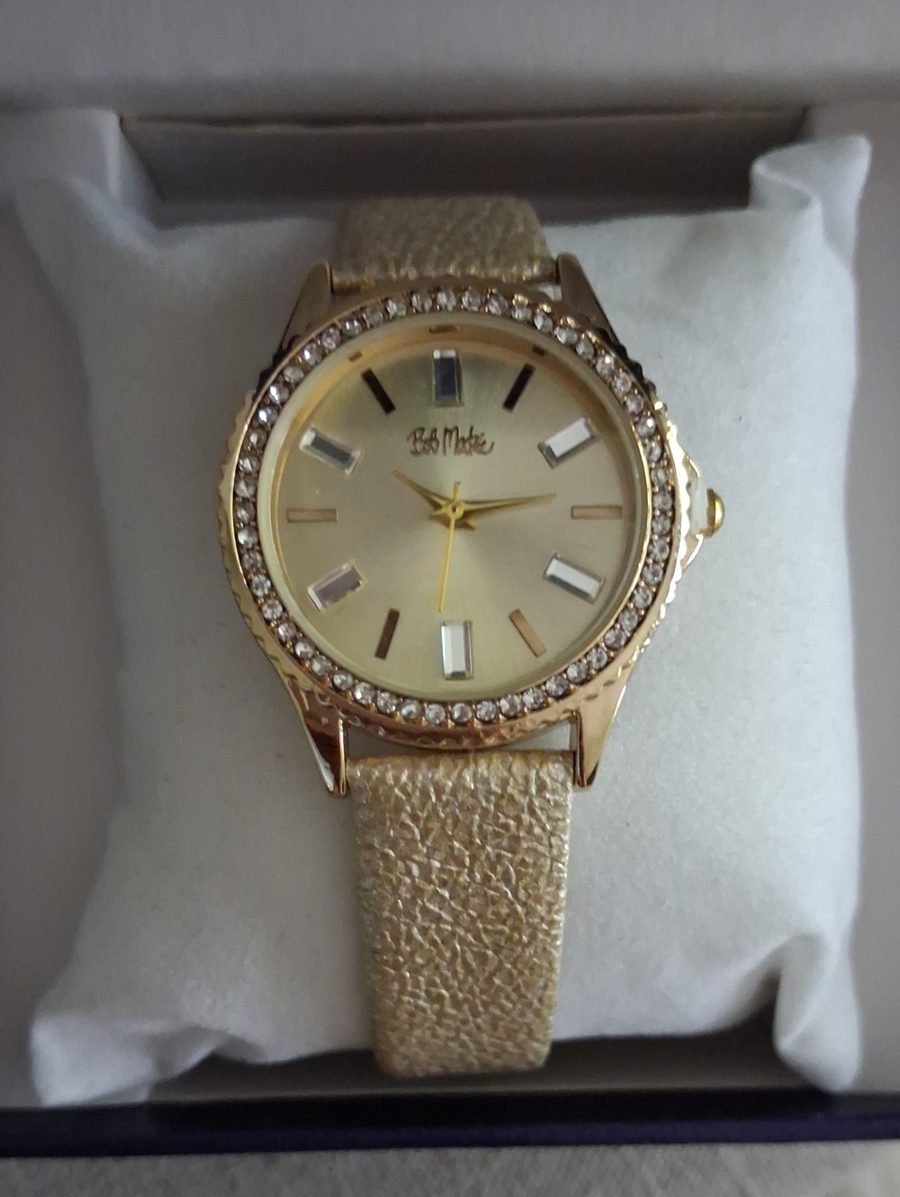 Bob Mackie Gold and White Women's Watch with Crystal Bezel. - Picture 5 of 6